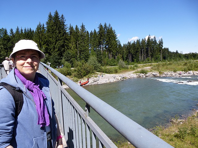 Hoffentlich hält die Brücke Karin aus.