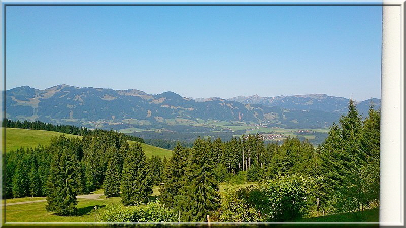 Mit solchen Ausblicken wurden wir beim Aufstehen belohnt und hier wurde der Grundstein für meine Liebe zu den Bergen gelegt.