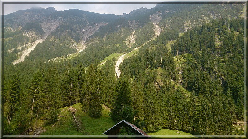 Blick von der Eschbachalpe auf den Schattenberg.