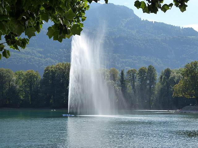 Wasserspiele.