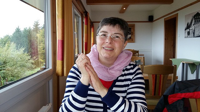 In der "Sonnenklause". Wir warten auf eine leckere Malzeit.