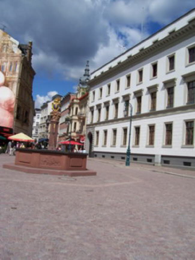 Marktbrunnen Wiesbaden 2007
