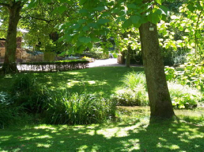 Nerotalanlage Wiesbaden 04 2007